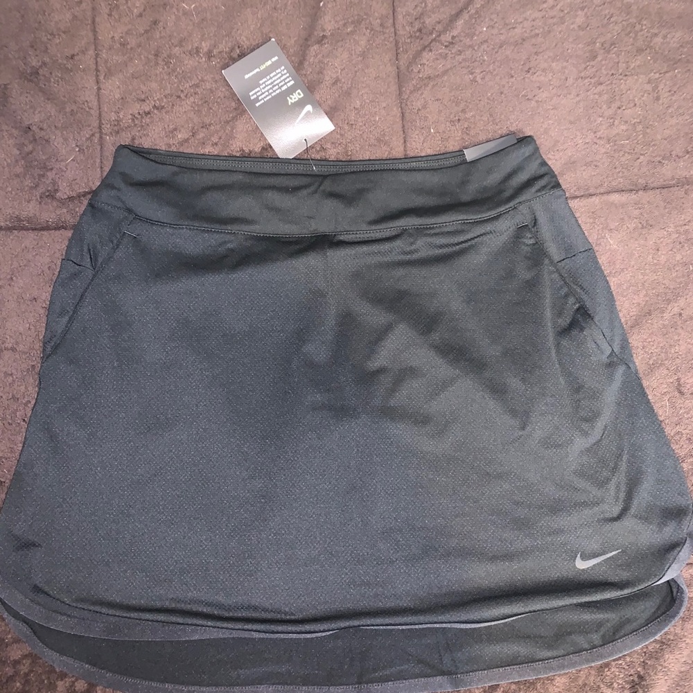 Nike skort